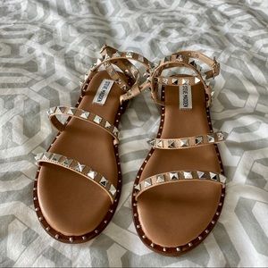 Steve Madden Travel Tan